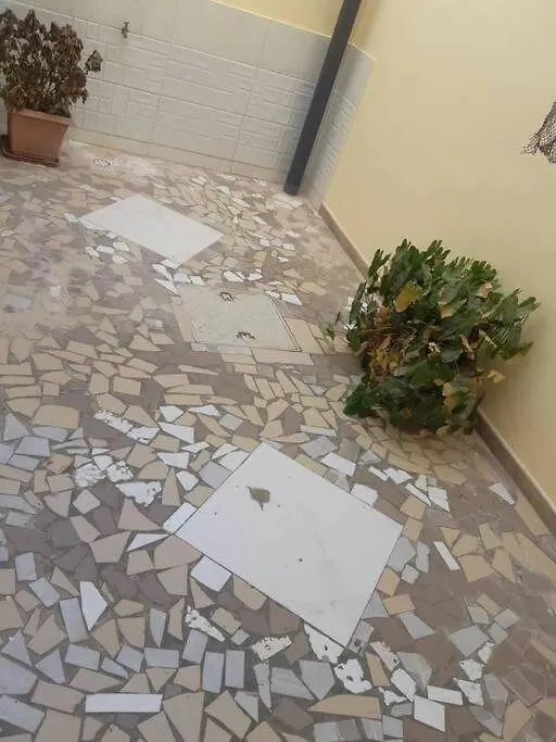 Appartement A Proximite De La Plage20 Dakar Apartment