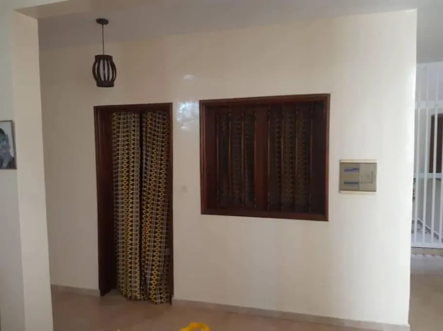 Appartement A Proximite De La Plage20 Dakar Senegal