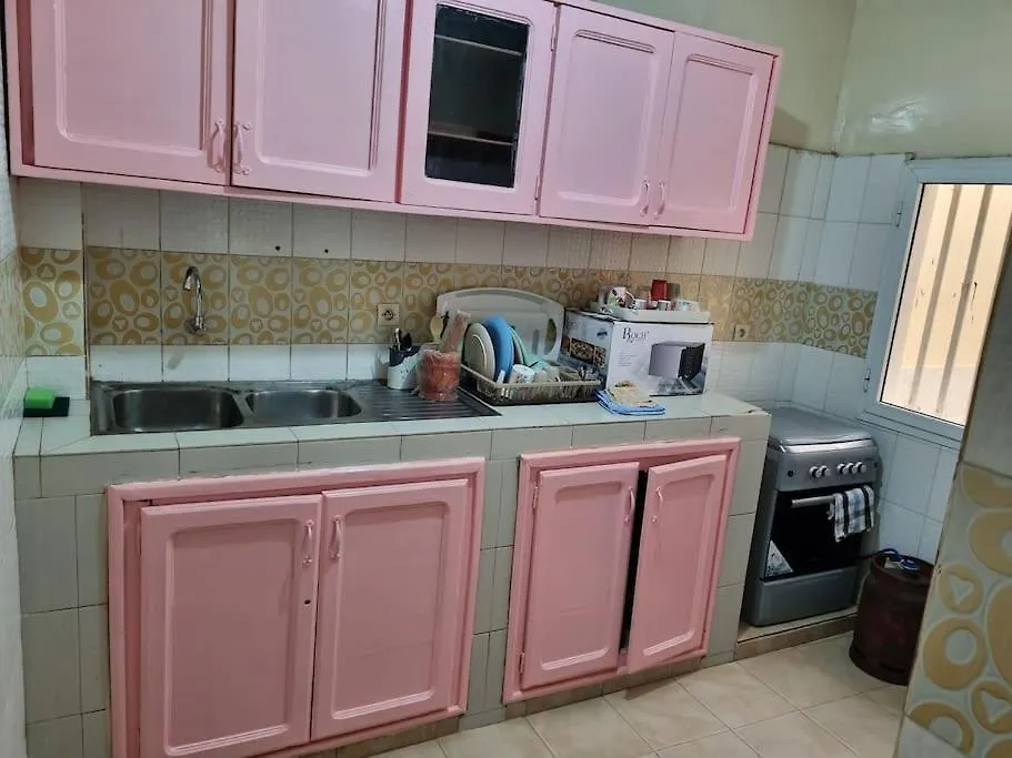 Appartement A Proximite De La Plage20 Dakar 0*,